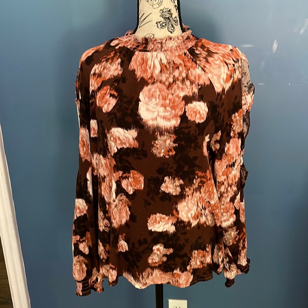 Women’s blouse - Maurices size large